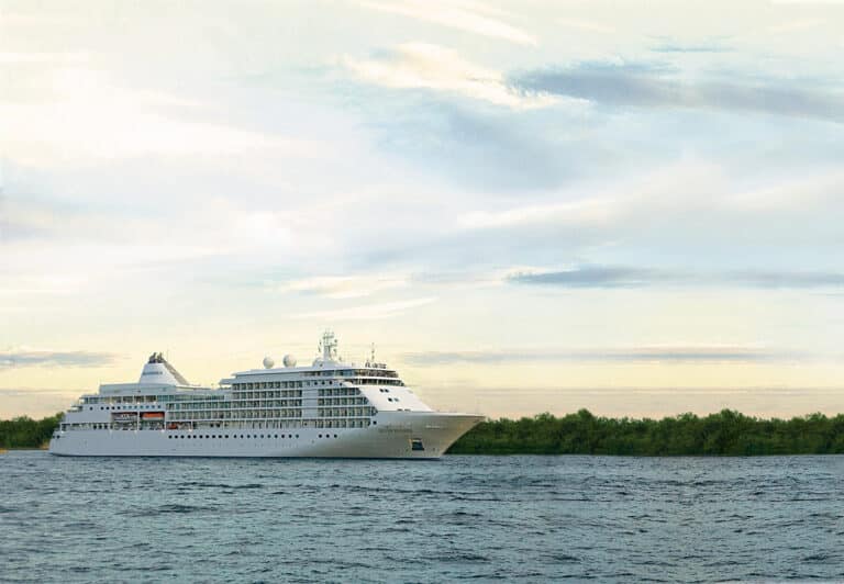 Vision Cruise Exclusive Pacific Whisper Escape