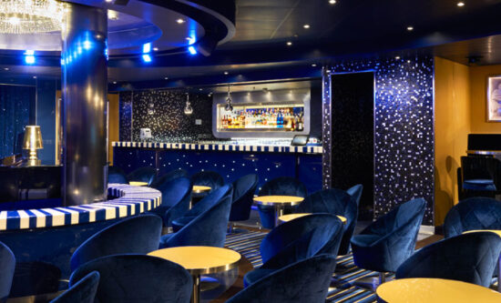 Piano Bar