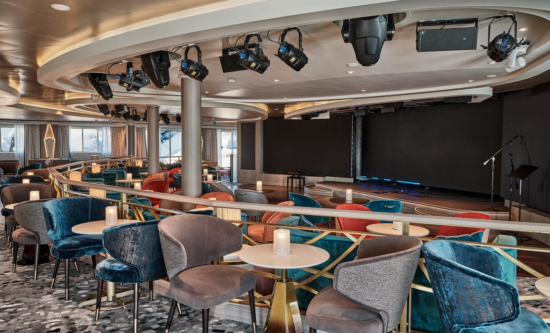 Explorer Lounge