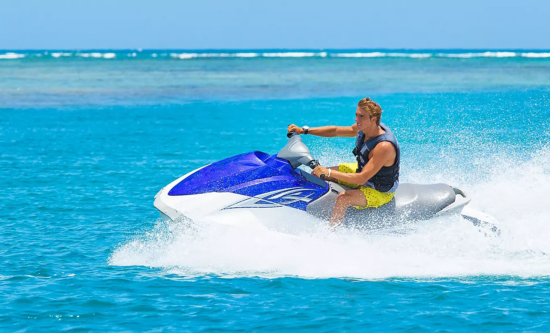 WAVE 'HELLO' TO THRILLS
