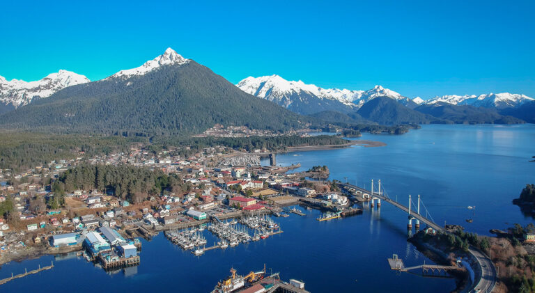 Vision Cruise Exclusive Autumn Kiss on Alaska’s Shores